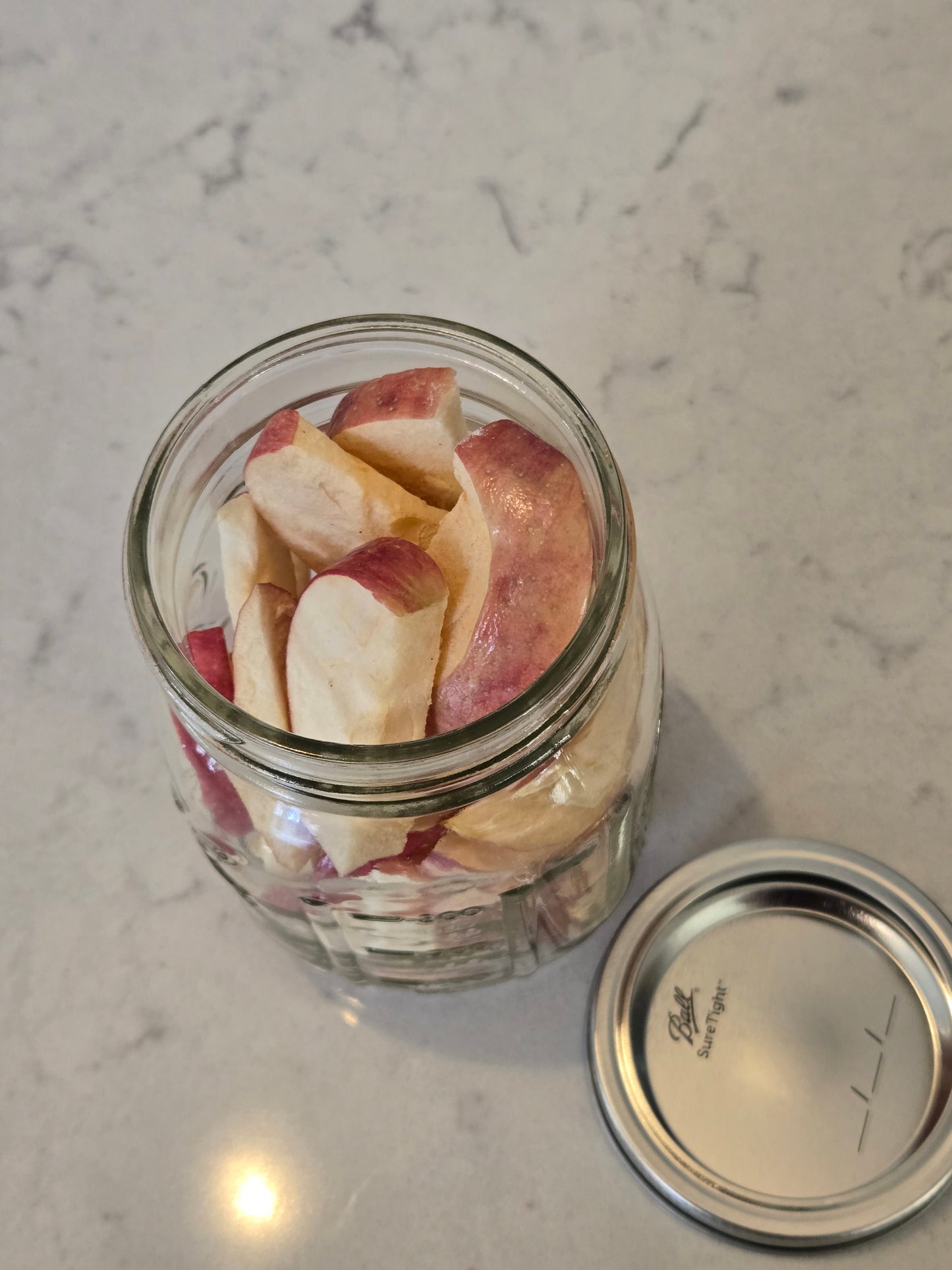 Freeze dried apples
